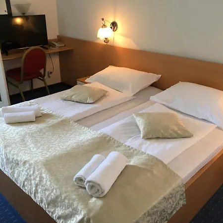 Hotel Sirena Hvar - New In 2026 3*