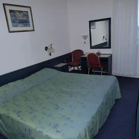 Sirena Hvar Hotel 3*