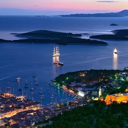 Sirena Hvar - New In 2026 Готель